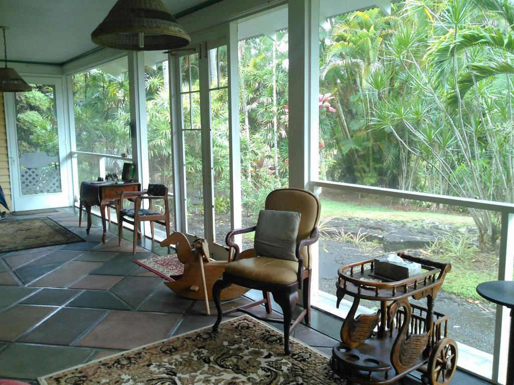 Maureen'S Bed And Breakfast Hilo Exterior photo